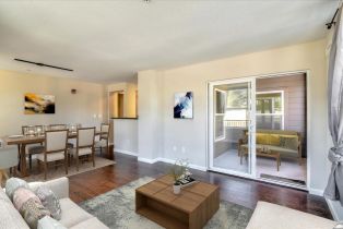 Condominium, 8200 Oceanview ter, District 10 - Southeast, CA 94132 - 6