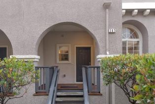 Condominium, 207 Moresby Lane, Redwood City, CA  Redwood City, CA 94063