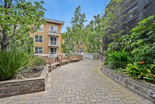 Condominium, 401 Crescent ct, District 10 - Southeast, CA 94134 - 30