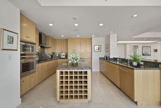 Condominium, 765 Market st, District 10 - Southeast, CA 94103 - 2