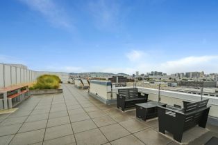 Condominium, 300 Berry st, District 10 - Southeast, CA 94158 - 36