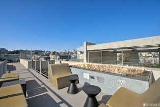 Condominium, 2655 Bush st, District 10 - Southeast, CA 94115 - 14