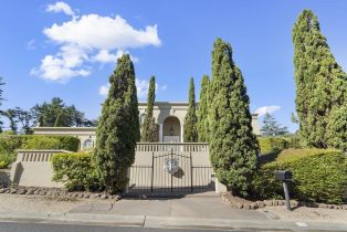 Single Family Residence, 325 Eucalyptus ave, Hillsborough, CA 94010 - 11