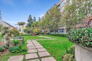 Condominium, 300 3rd st, District 10 - Southeast, CA 94107 - 23