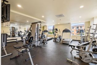 Condominium, 301 Crescent ct, District 10 - Southeast, CA 94134 - 27