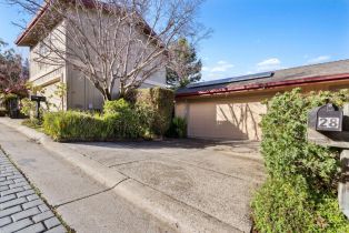 Single Family Residence, 28 Cobblestone ln, Belmont, CA 94002 - 2