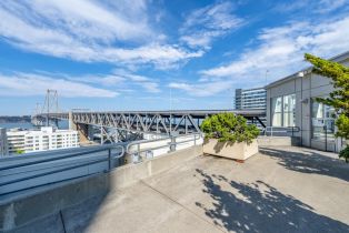 Condominium, 400 Beale st, District 10 - Southeast, CA 94105 - 34