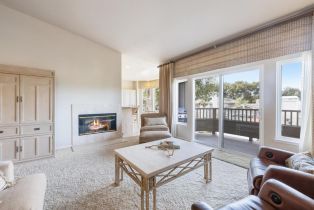 Single Family Residence, 10484 Fairway ln, Carmel Valley, CA 93923 - 3