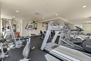 Condominium, 501 Crescent way, District 10 - Southeast, CA 94134 - 35