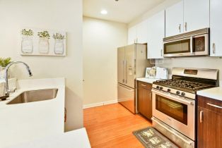 Condominium, 555 Bartlett Street #312, District 10 - Southeast, CA  District 10 - Southeast, CA 94110