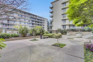 Condominium, 400 Davey Glen rd, Belmont, CA 94002 - 14