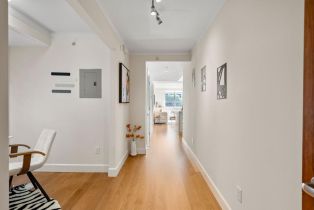 Condominium, 400 Beale st, District 10 - Southeast, CA 94105 - 2