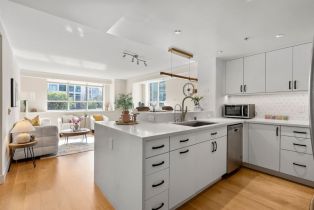 Condominium, 400 Beale st, District 10 - Southeast, CA 94105 - 8