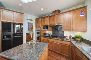 Single Family Residence, 17665 Tourney rd, Los Gatos, CA 95030 - 11