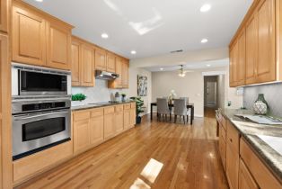 Condominium, 301 Willow Hill ct, Los Gatos, CA 95032 - 10