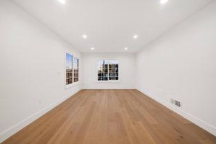 Condominium, 502 Taraval st, District 10 - Southeast, CA 94116 - 9