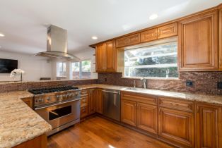 Single Family Residence, 2121 Valparaiso ave, Menlo Park, CA 94025 - 5