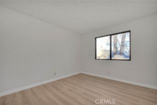 Condominium, 460 Oak st, Glendale, CA 91204 - 15