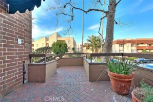 Condominium, 460 Oak st, Glendale, CA 91204 - 26