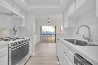 Condominium, 460 Oak st, Glendale, CA 91204 - 7