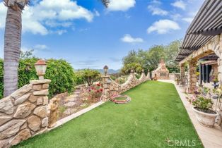 Single Family Residence, 24405 Fuerte rd, Temecula, CA 92590 - 33