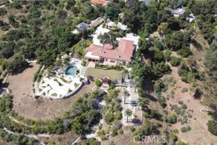 Single Family Residence, 1445 Edgecliff ln, Pasadena, CA 91107 - 50