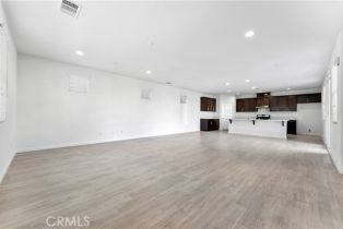 Condominium, 5950 Silveira st, Corona, CA 92880 - 4