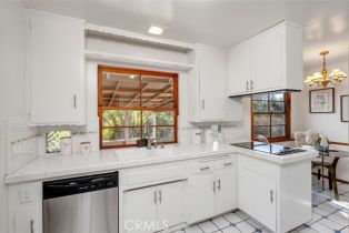 Single Family Residence, 1005 Brentnal rd, Pasadena, CA 91105 - 14