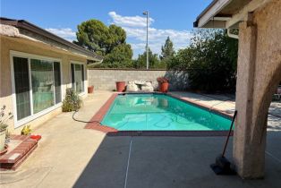 Single Family Residence, 17000 Orozco st, Granada Hills, CA 91344 - 3