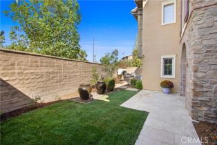 Single Family Residence, 11 Quilters, Irvine, CA 92602 - 7