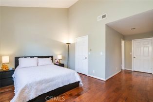 Condominium, 5200 White Oak ave, Encino, CA 91316 - 16