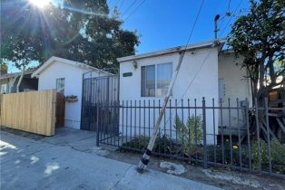 Residential Income, 211 1/2 E Eagle Street, Long Beach, CA  Long Beach, CA 90806