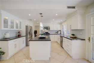 Single Family Residence, 18027 Delano st, Encino, CA 91316 - 17