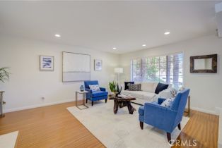 Single Family Residence, 18027 Delano st, Encino, CA 91316 - 5