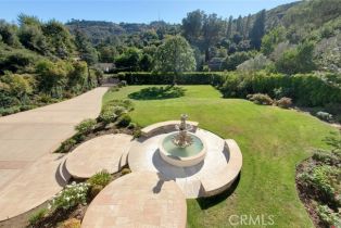 Single Family Residence, 11947 Iredell st, Studio City, CA 91604 - 2