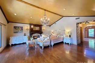 Single Family Residence, 11947 Iredell st, Studio City, CA 91604 - 21