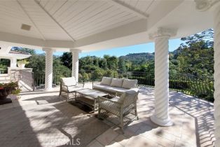 Single Family Residence, 11947 Iredell st, Studio City, CA 91604 - 25