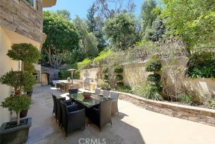 Single Family Residence, 11947 Iredell st, Studio City, CA 91604 - 41