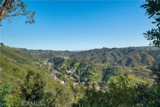 Single Family Residence, 1470 Laurel way, Beverly Hills, CA 90210 - 39