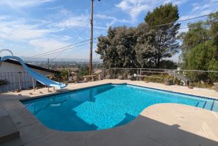 Single Family Residence, 841 Irving dr, Burbank, CA 91504 - 45