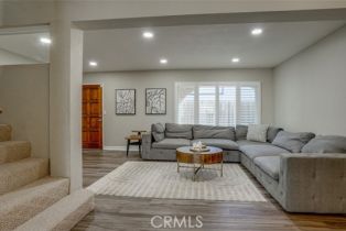 Condominium, 13142 Riverside dr, Sherman Oaks, CA 91423 - 5