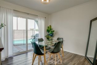 Condominium, 13142 Riverside dr, Sherman Oaks, CA 91423 - 8