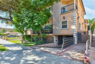 Condominium, 1613 Grismer AVE, Burbank, CA  Burbank, CA 91504