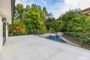 Single Family Residence, 17260 Quesan pl, Encino, CA 91316 - 44