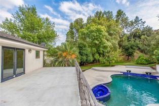 Single Family Residence, 17260 Quesan pl, Encino, CA 91316 - 50