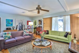 Single Family Residence, 12700 Sarah st, Studio City, CA 91604 - 3