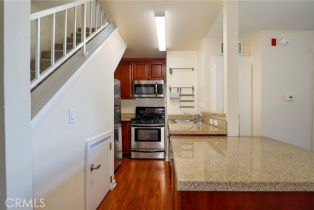 Condominium, 5530 Owensmouth ave, Woodland Hills, CA 91367 - 11