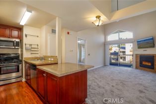 Condominium, 5530 Owensmouth ave, Woodland Hills, CA 91367 - 9