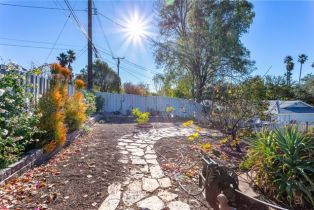 Single Family Residence, 1379 Avenida De Los Arboles, Thousand Oaks, CA 91360 - 25