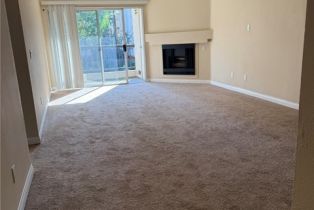 Residential Lease, 5550 Owensmouth ST, Woodland Hills, CA  Woodland Hills, CA 91367